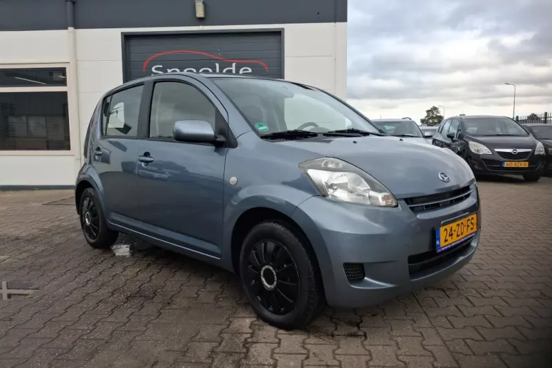 Daihatsu Sirion (2008)