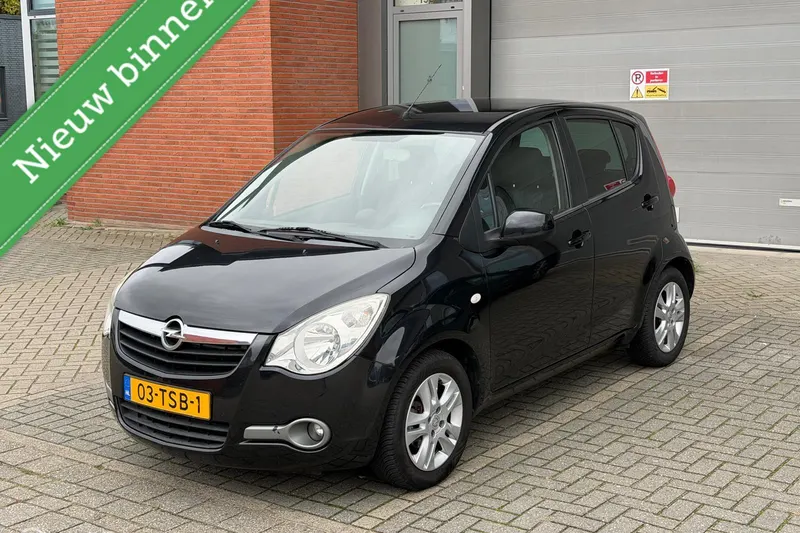Opel Agila (2012)