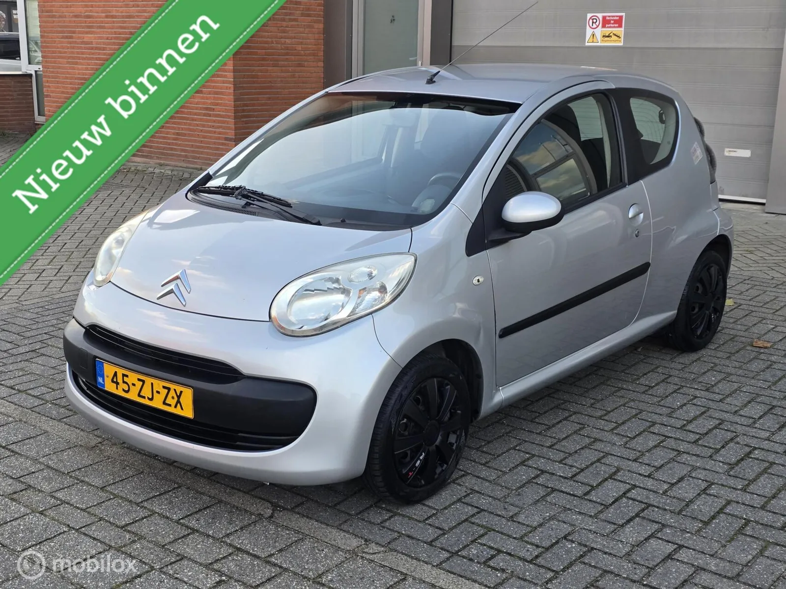 Citroën C1 (2008) — foto 1