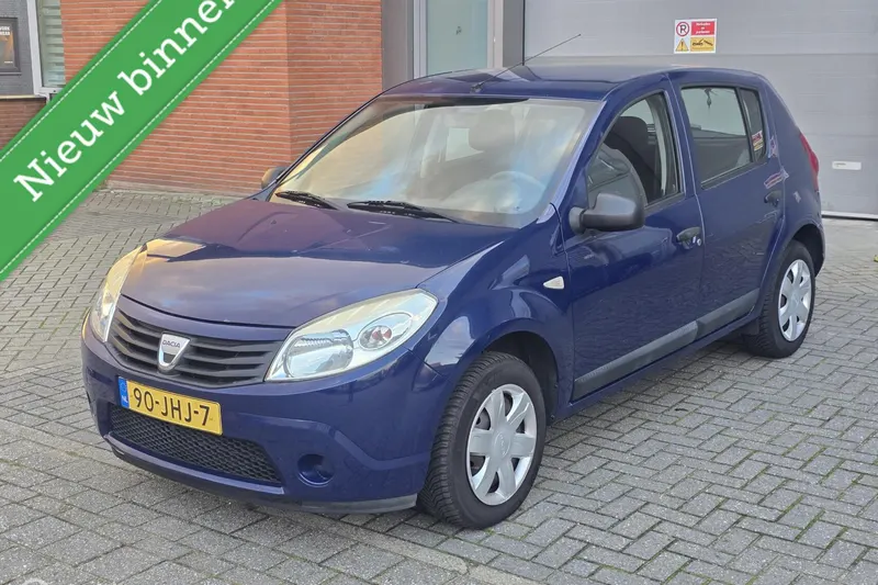 Dacia Sandero (2009)