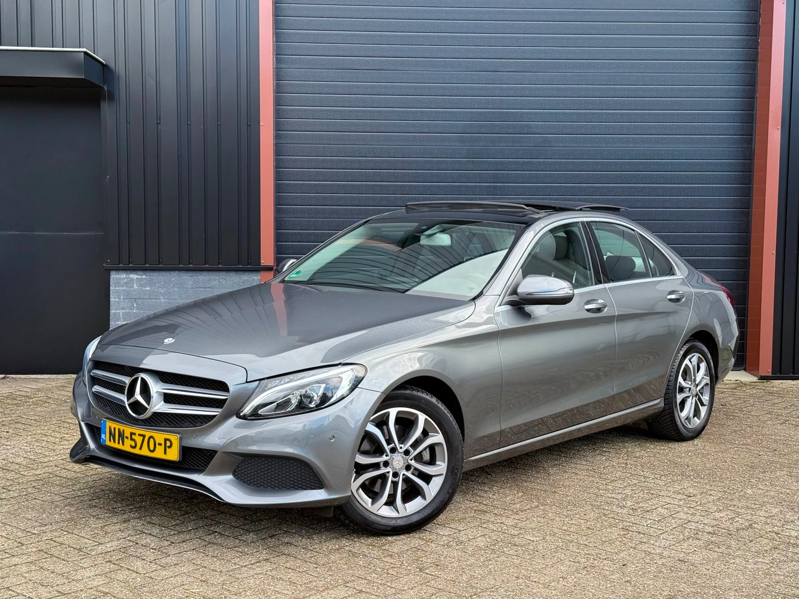 Mercedes-Benz C-Klasse (2017) — foto 1