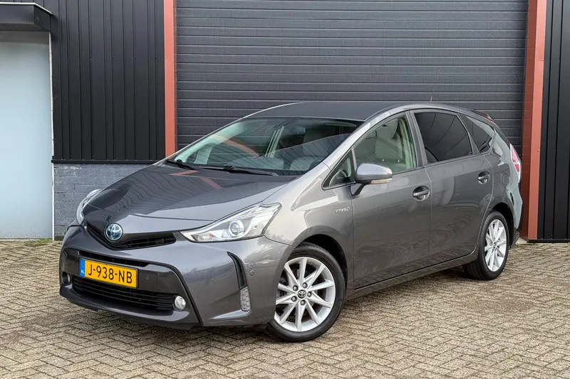 Toyota Prius (2016)