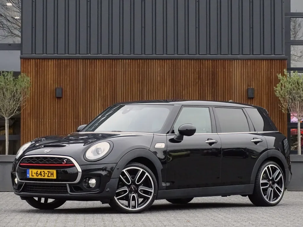 MINI Clubman (2019) — foto 1