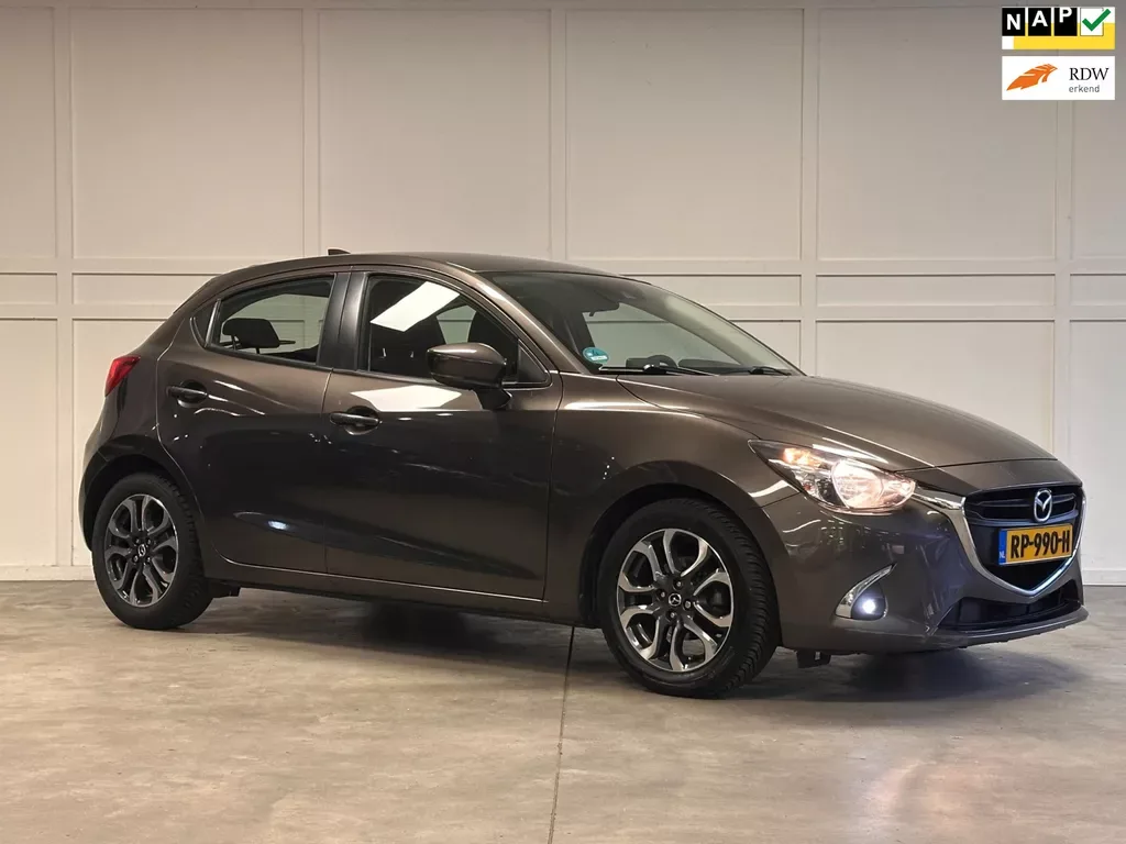 Mazda 2 (2018) — foto 1