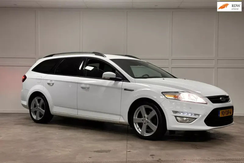 Ford Mondeo (2012)