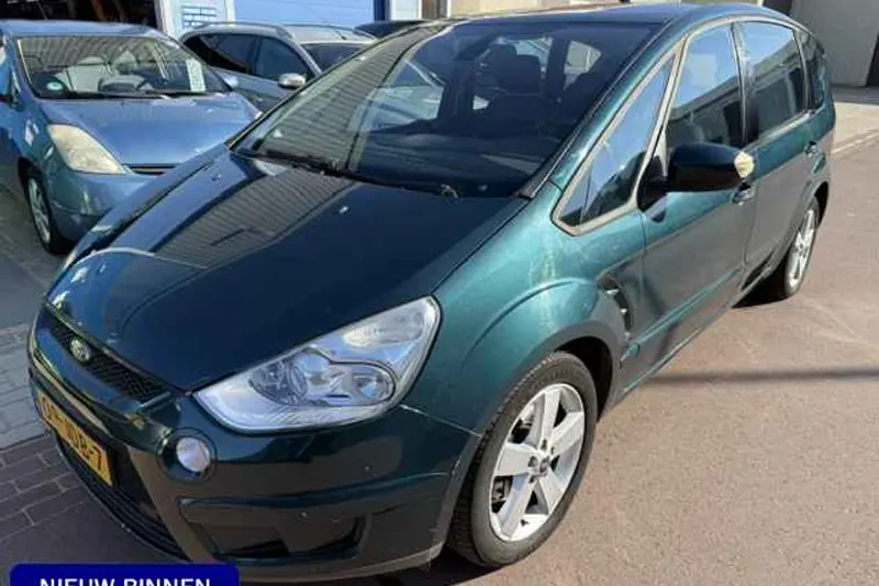 Ford S-Max (2009)