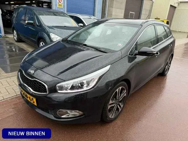 Kia Ceed (2013) — foto 1