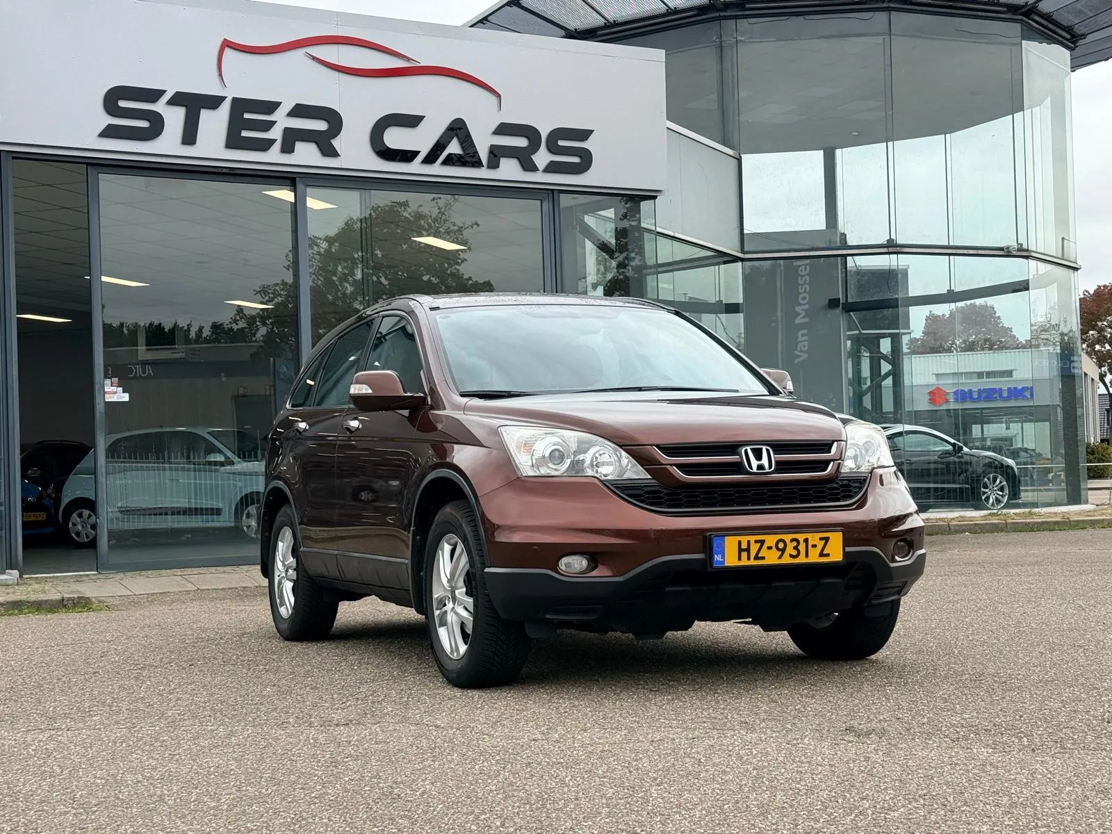 Honda CR-V (2011) — foto 1