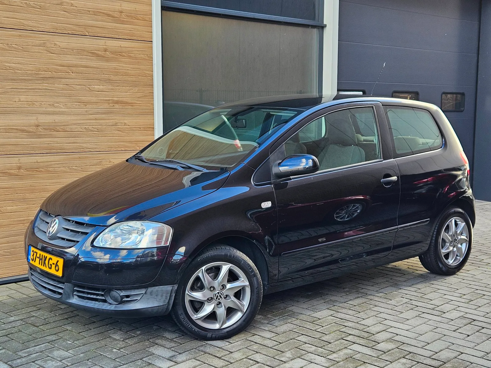 Volkswagen Fox (2009) — foto 1