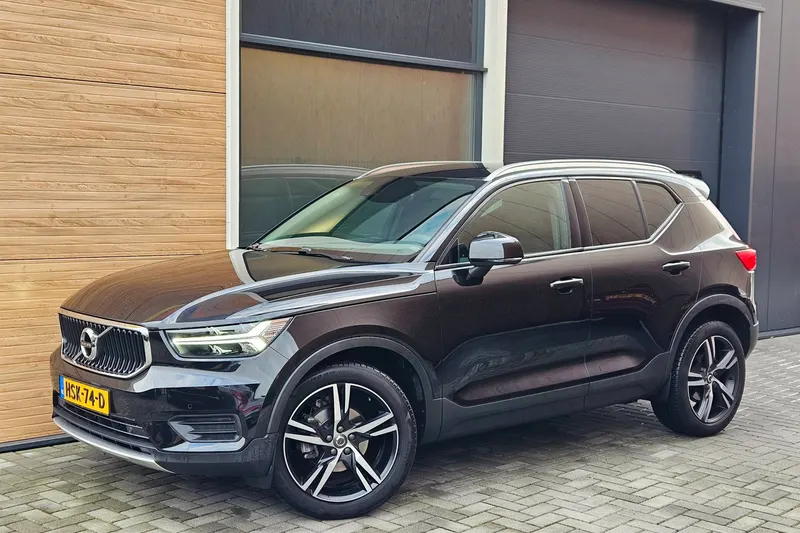 Volvo XC40 (2021)