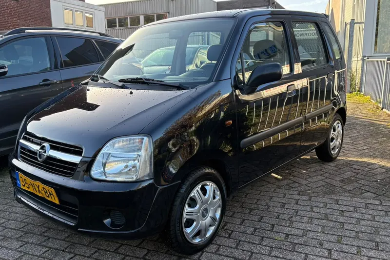 Opel Agila (2004)