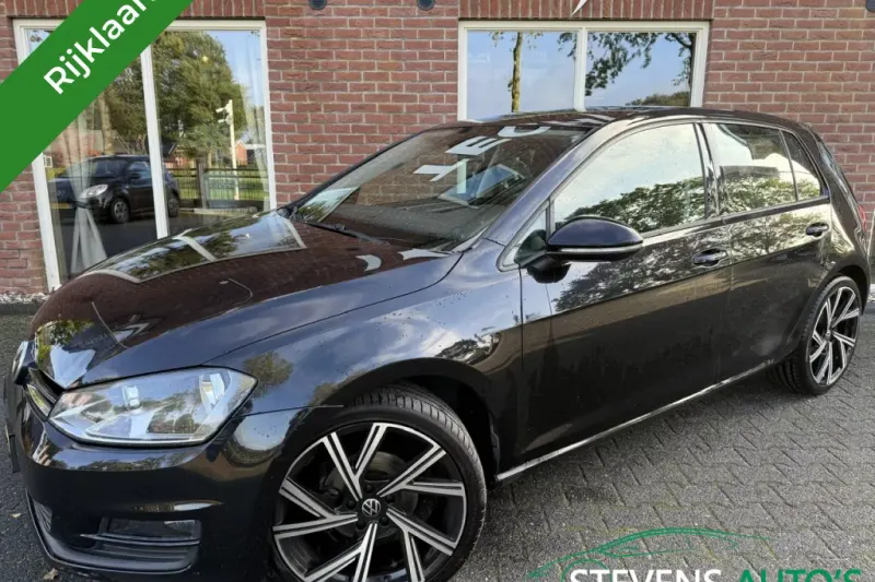 Volkswagen Golf (2014)