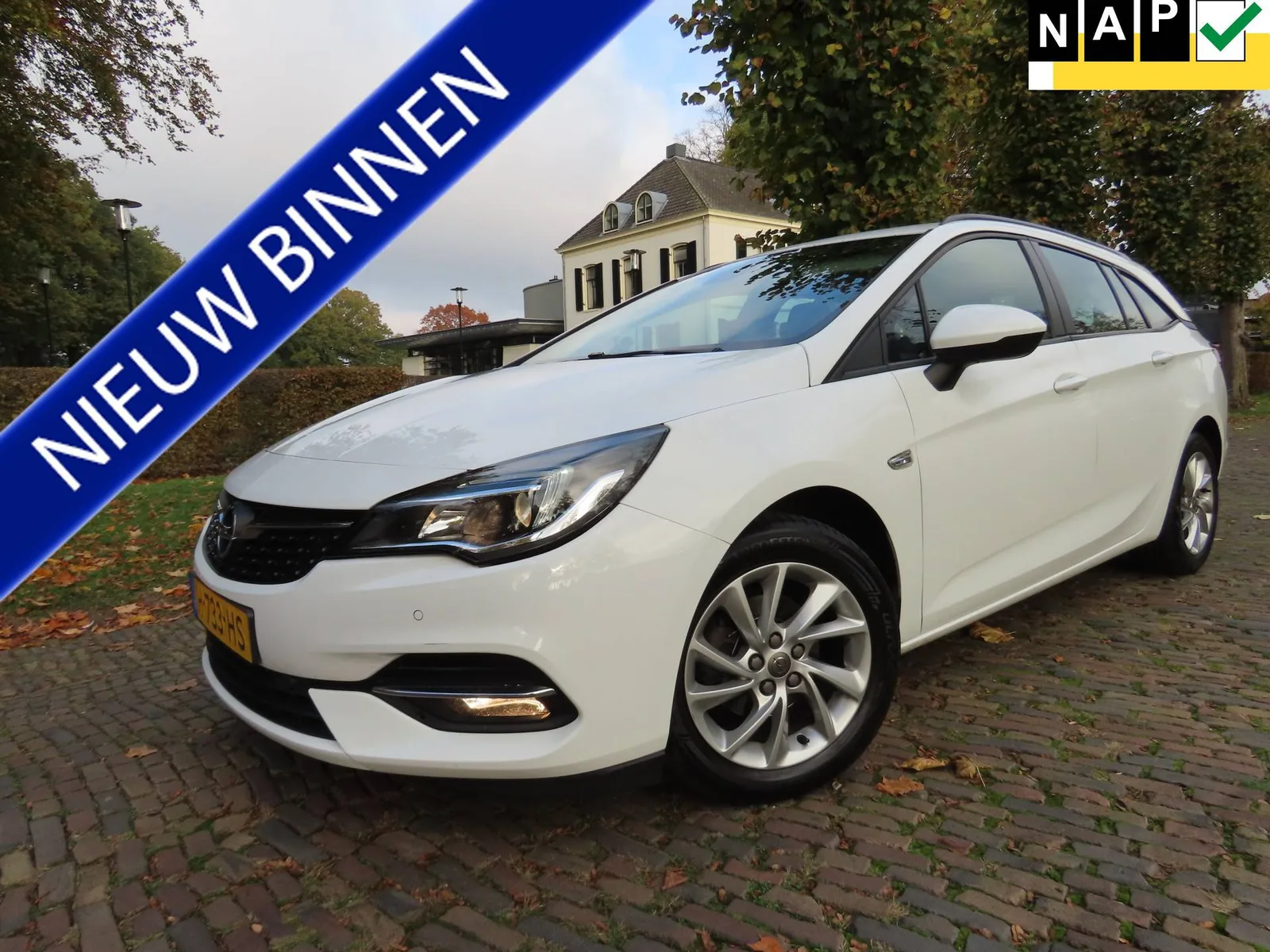Opel Astra (2020) — foto 1