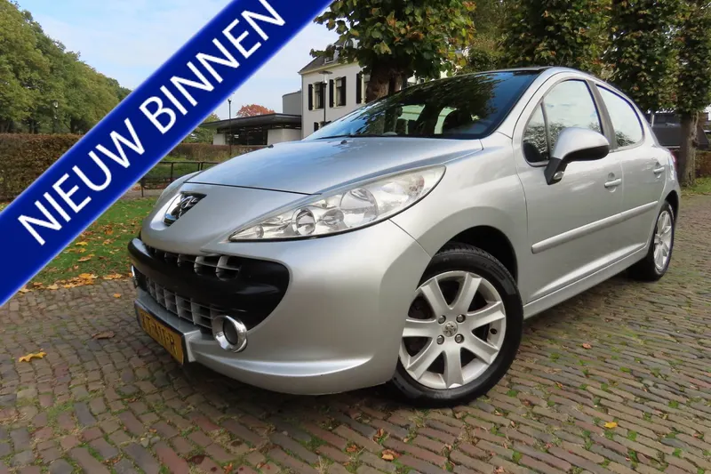 Peugeot 207 (2009)
