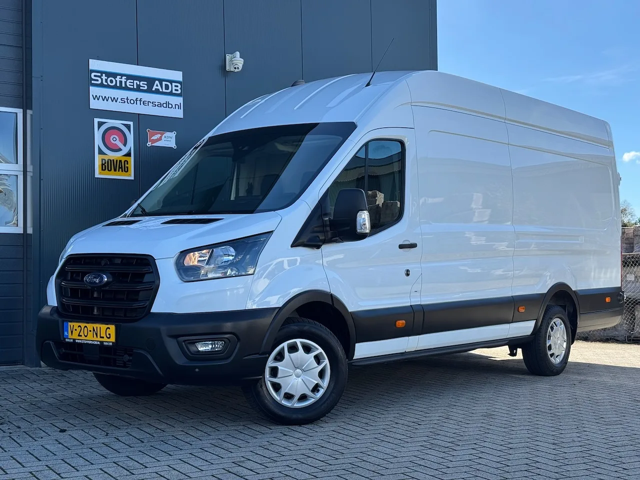 Ford Transit (2024) — foto 1