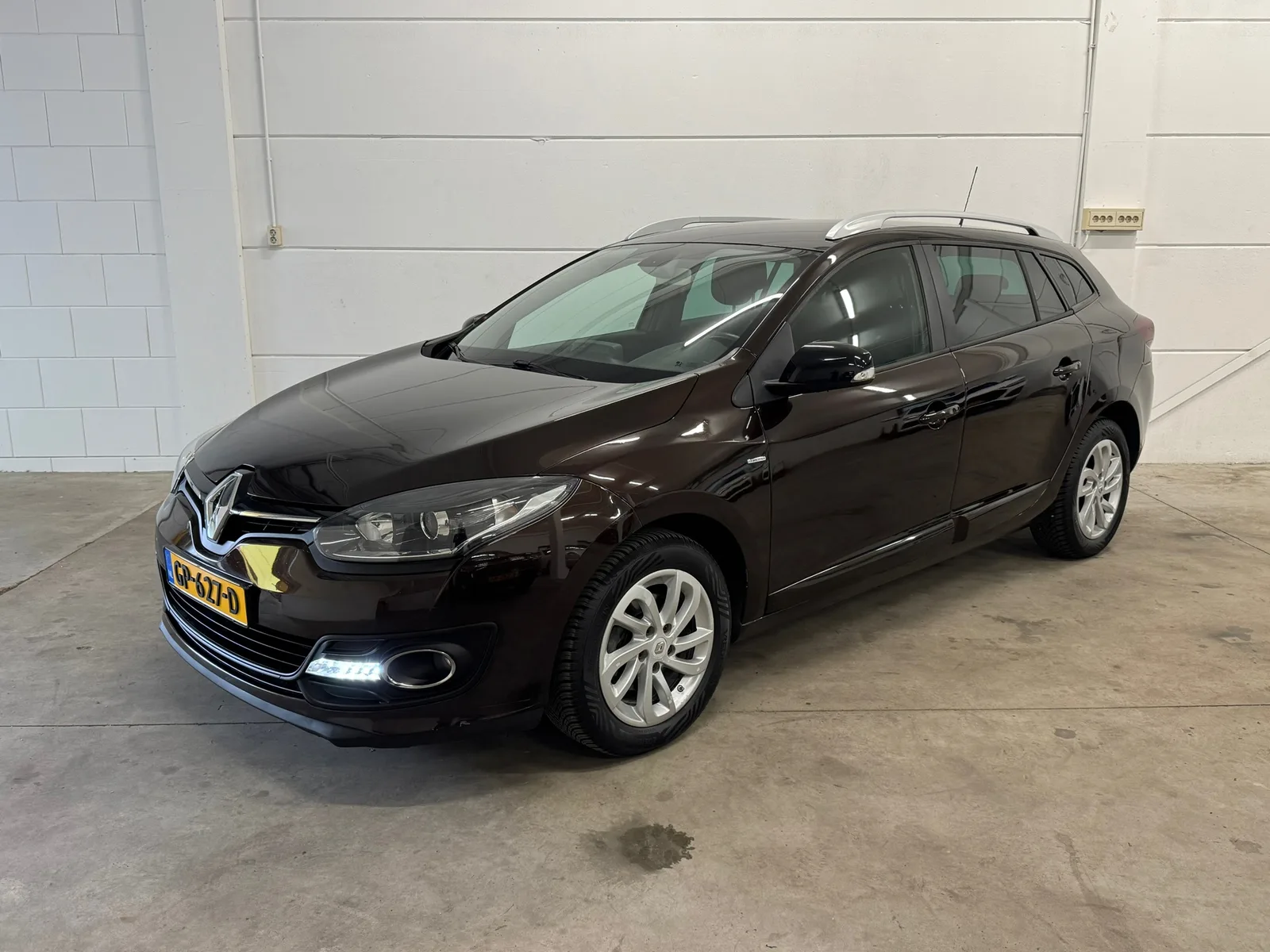 Renault Mégane (2015) — foto 1
