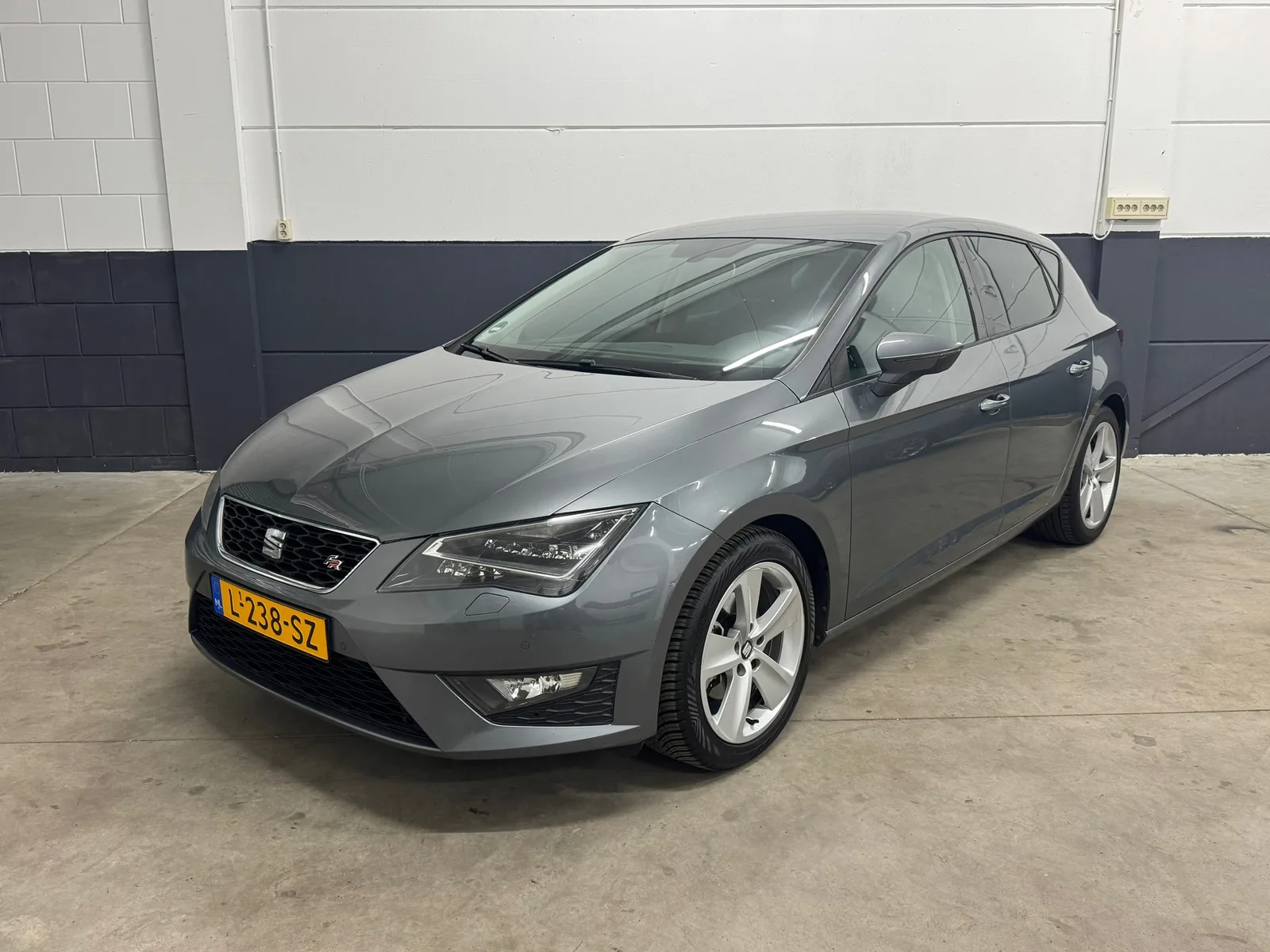SEAT Leon (2016) — foto 1