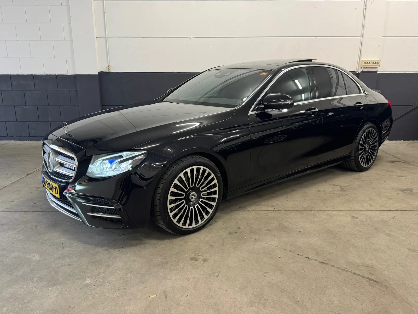 Mercedes-Benz E-Klasse (2016) — foto 1