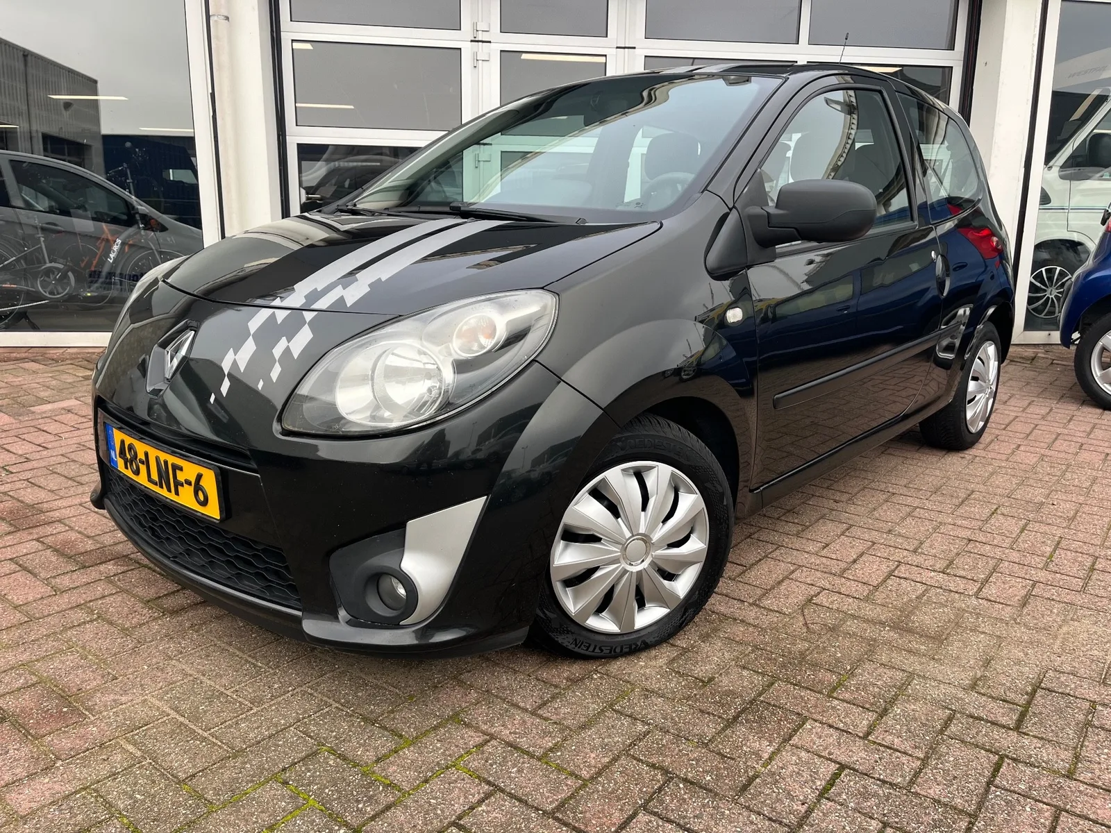 Renault Twingo (2010) — foto 1