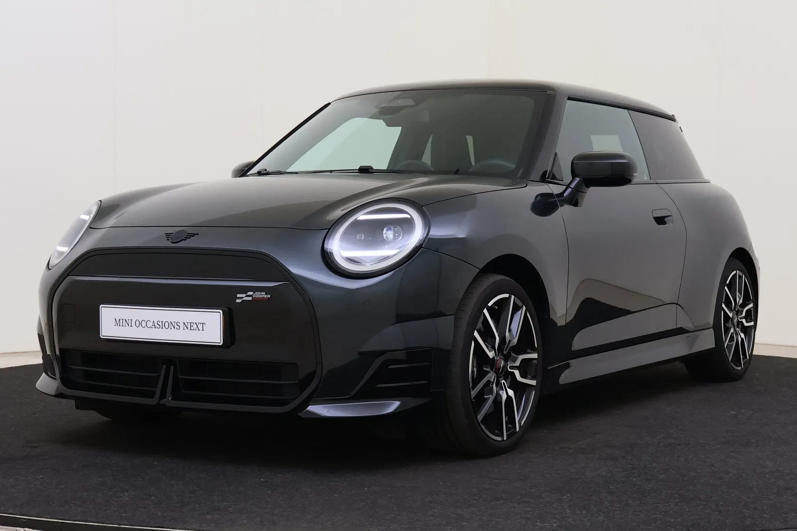 MINI Cooper (2024) — foto 1