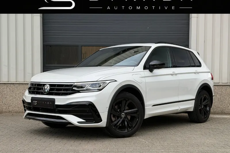 Volkswagen Tiguan (2022)