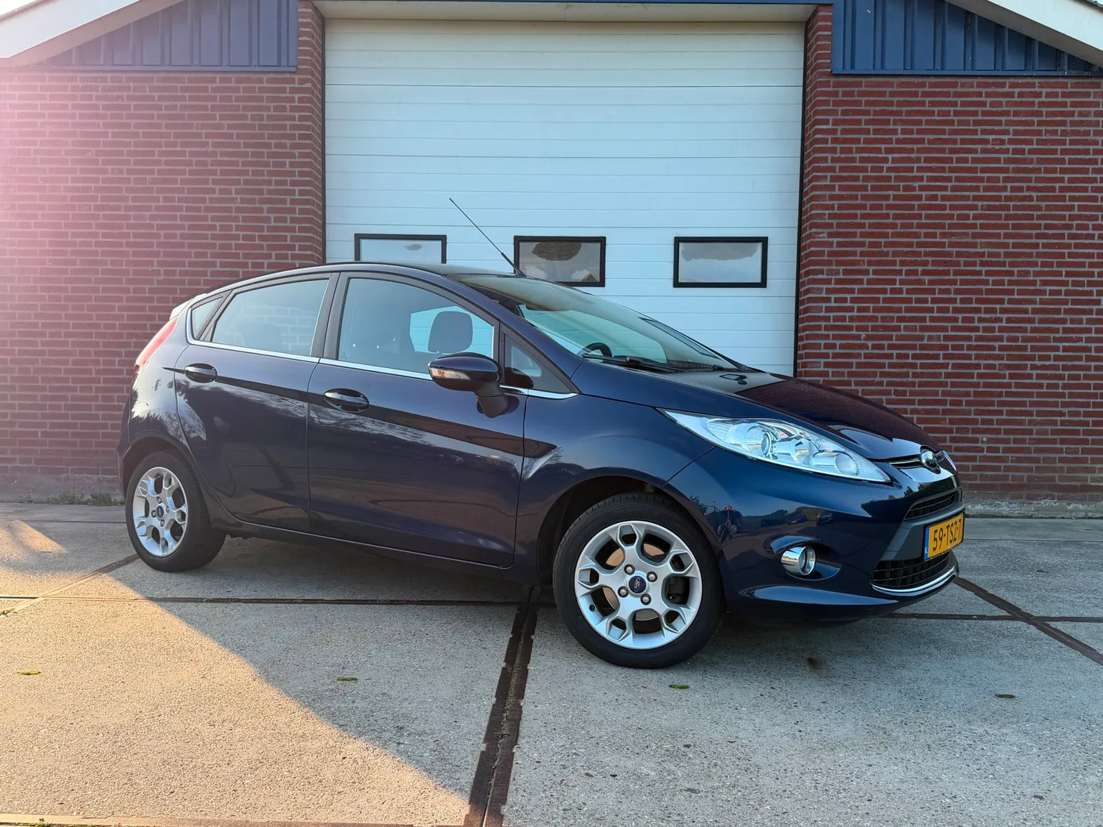 Ford Fiesta (2012) — foto 1