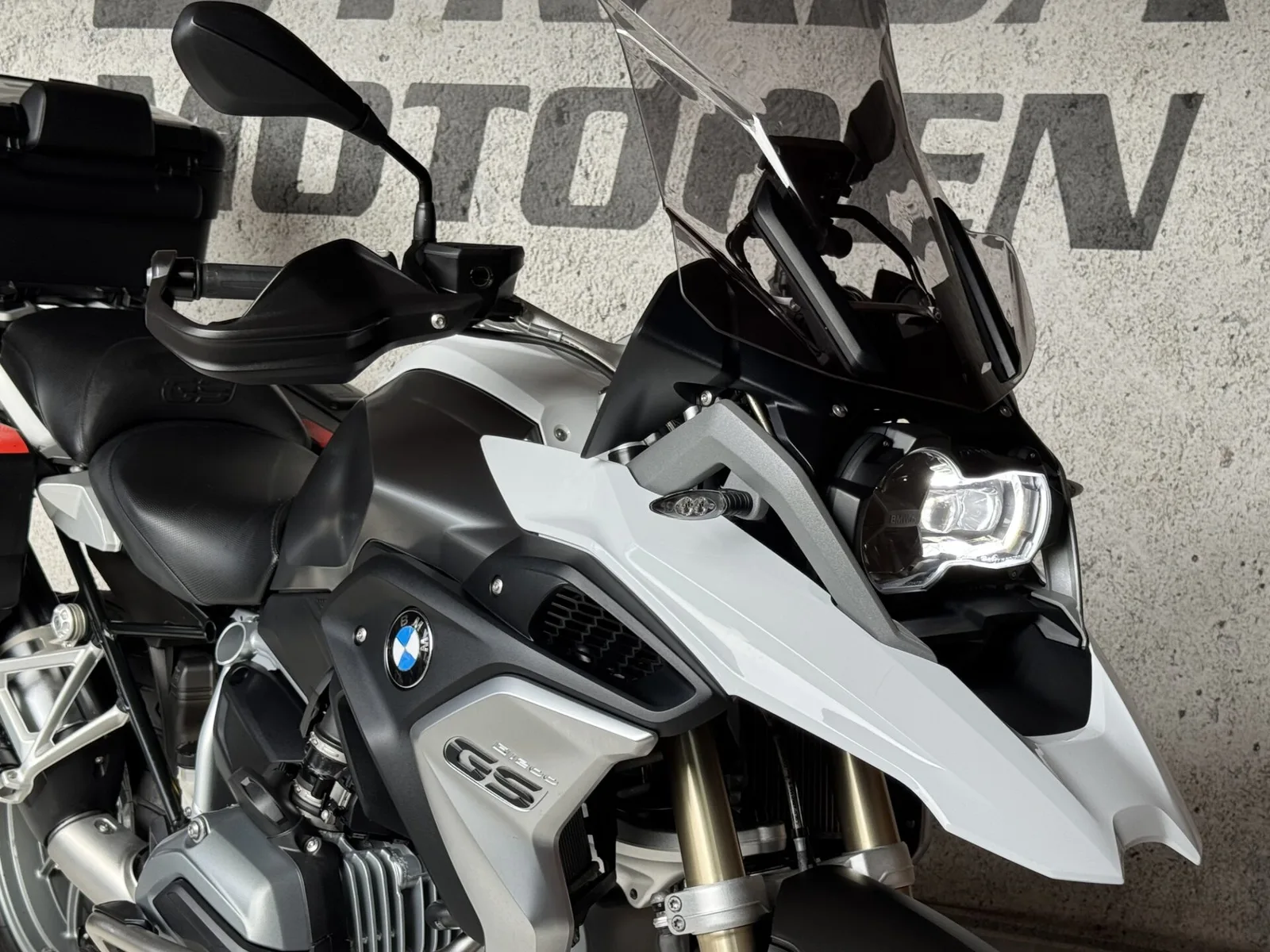 BMW R 1200 GS (2017) — foto 1