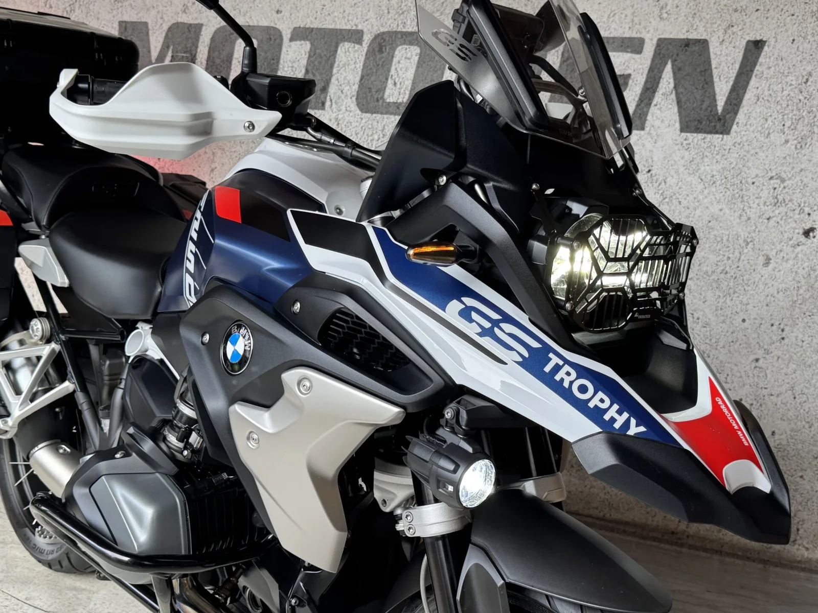BMW R 1250 GS (2023) — foto 1