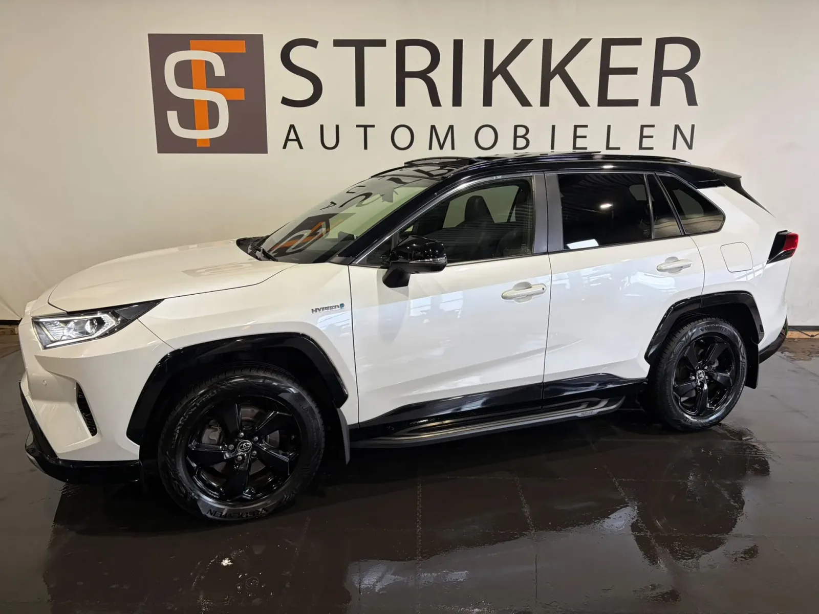 Toyota RAV4 (2019) — foto 1