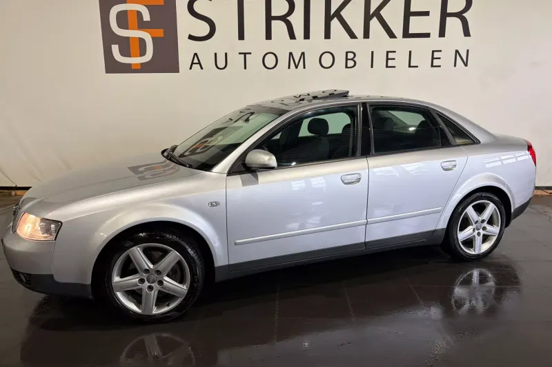 Audi A4 (2003)