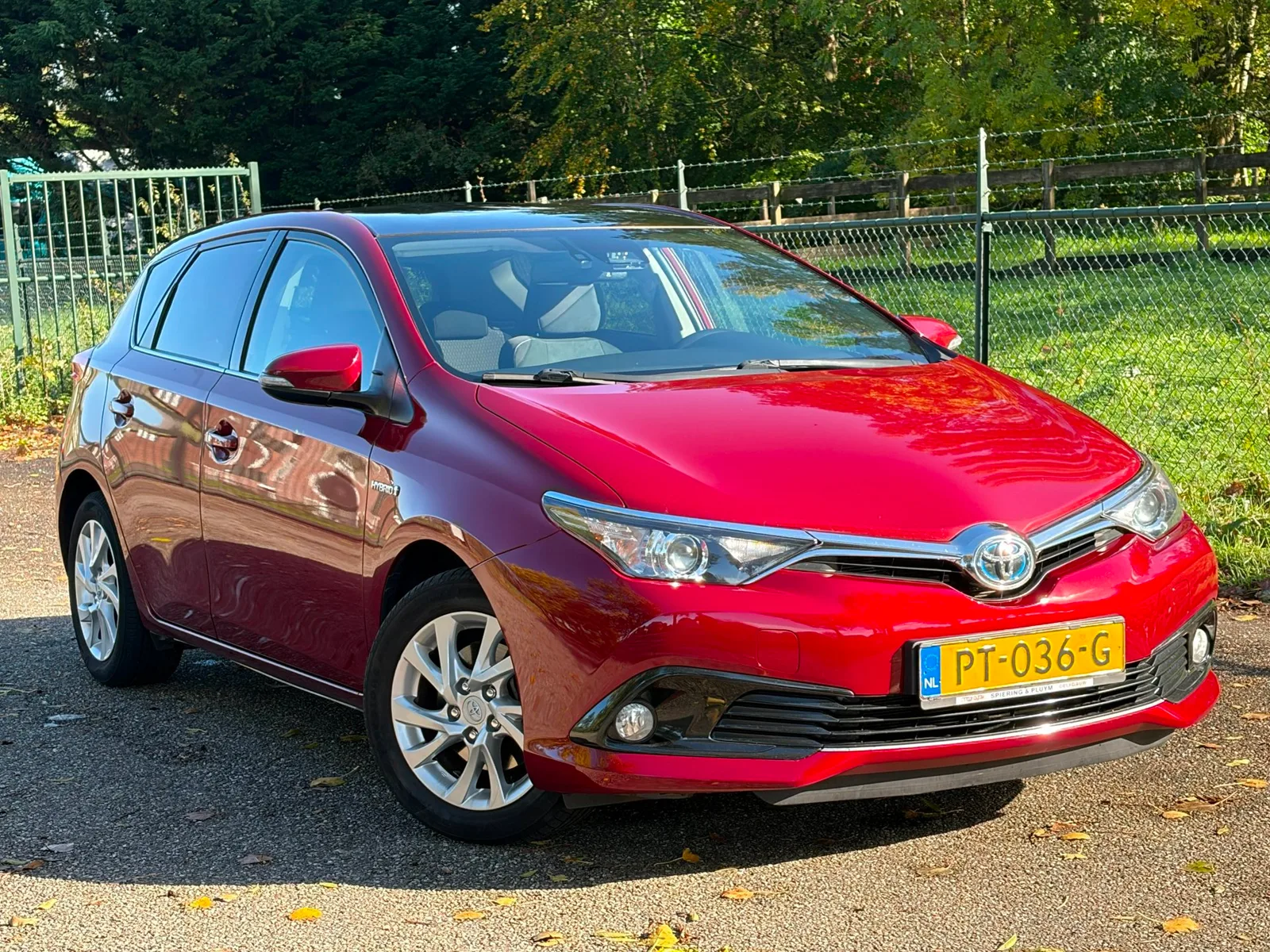 Toyota Auris (2017) — foto 1