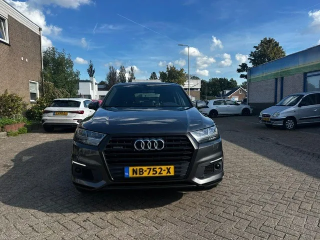 Audi Q7 (2016) — foto 1