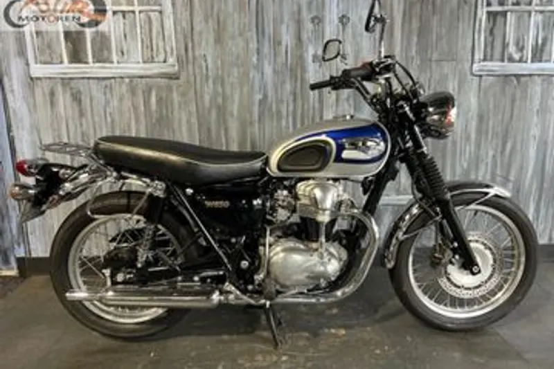 Kawasaki W 650 (1999)