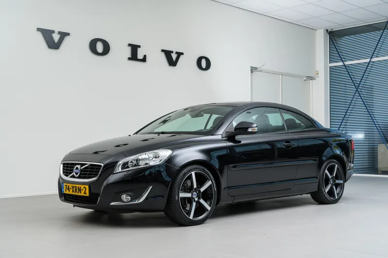 Volvo C70 (2012)