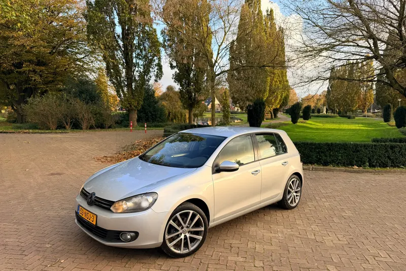 Volkswagen Golf (2011)