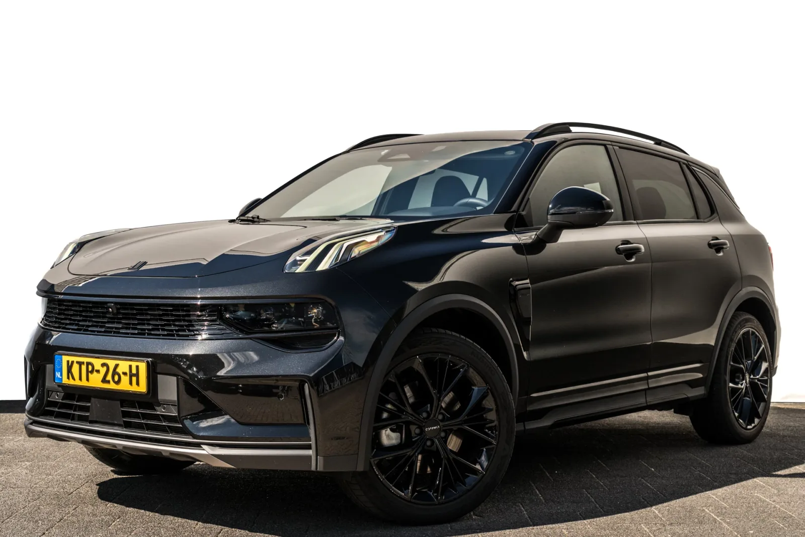 Lynk & Co 01 (2025) — foto 1