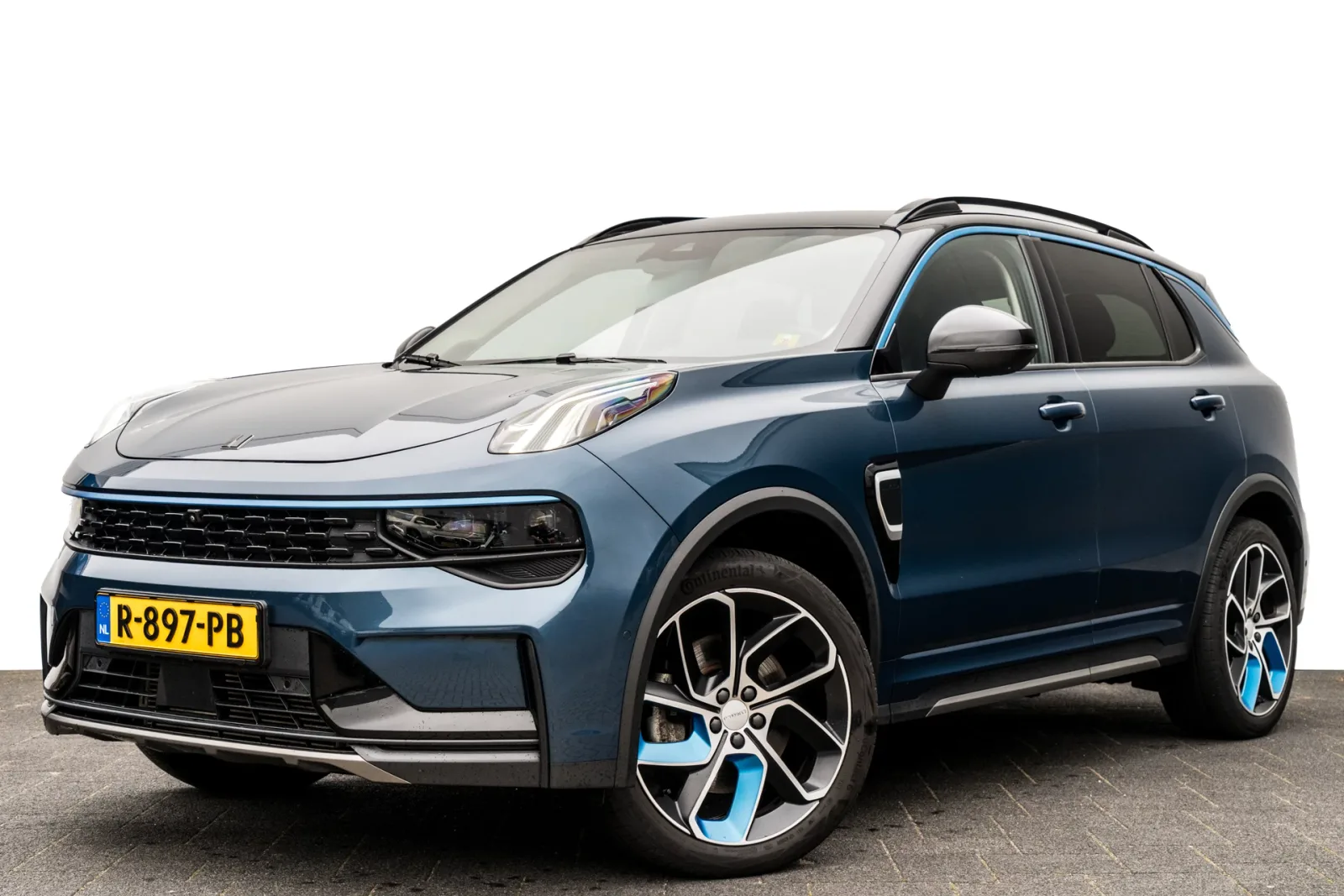 Lynk & Co 01 (2022) — foto 1