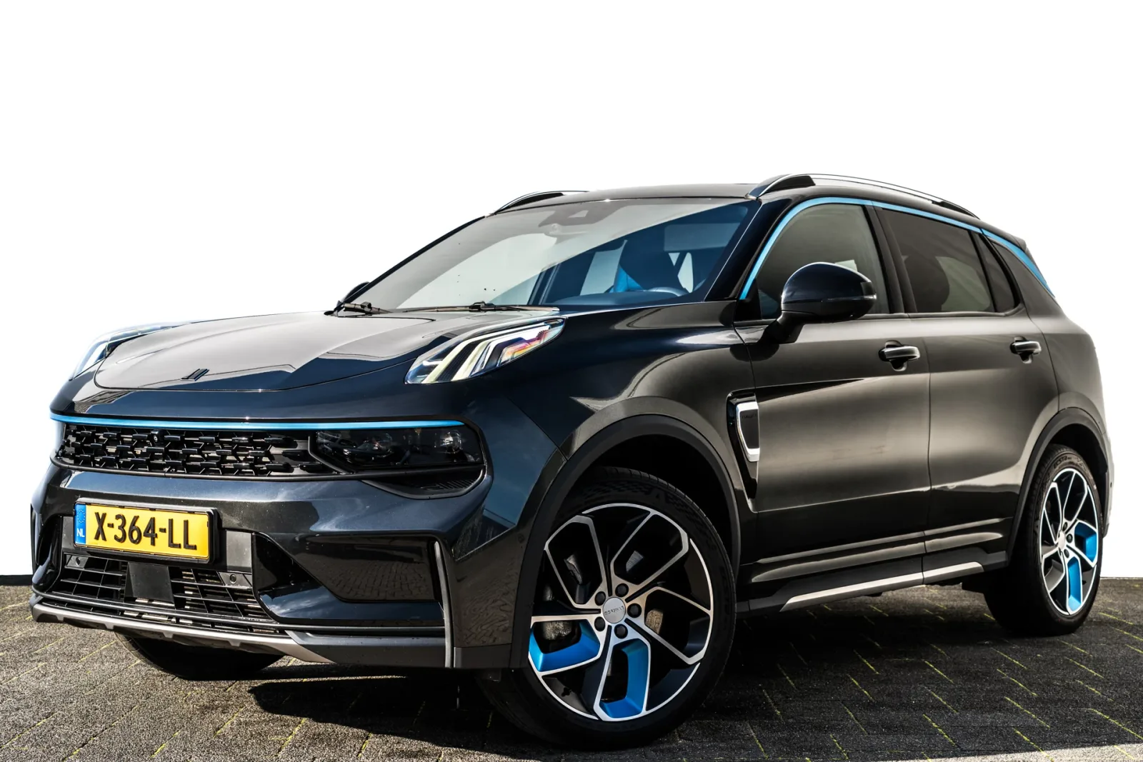 Lynk & Co 01 (2023) — foto 1