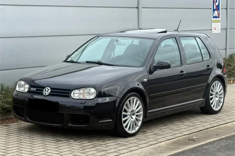 Volkswagen Golf (2003)