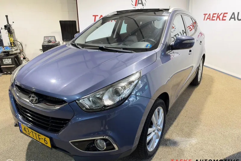 Hyundai ix35 (2012)