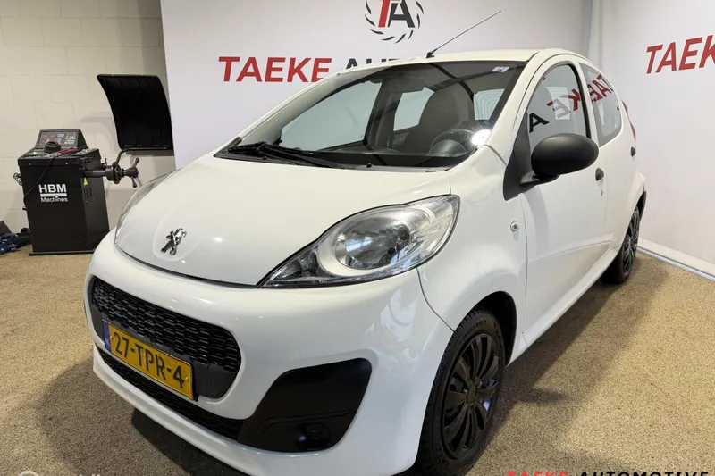 Peugeot 107 (2012)