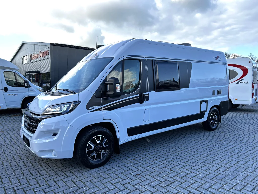 Malibu Van (2021) — foto 1