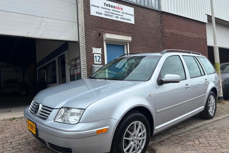 Volkswagen Jetta (2005)