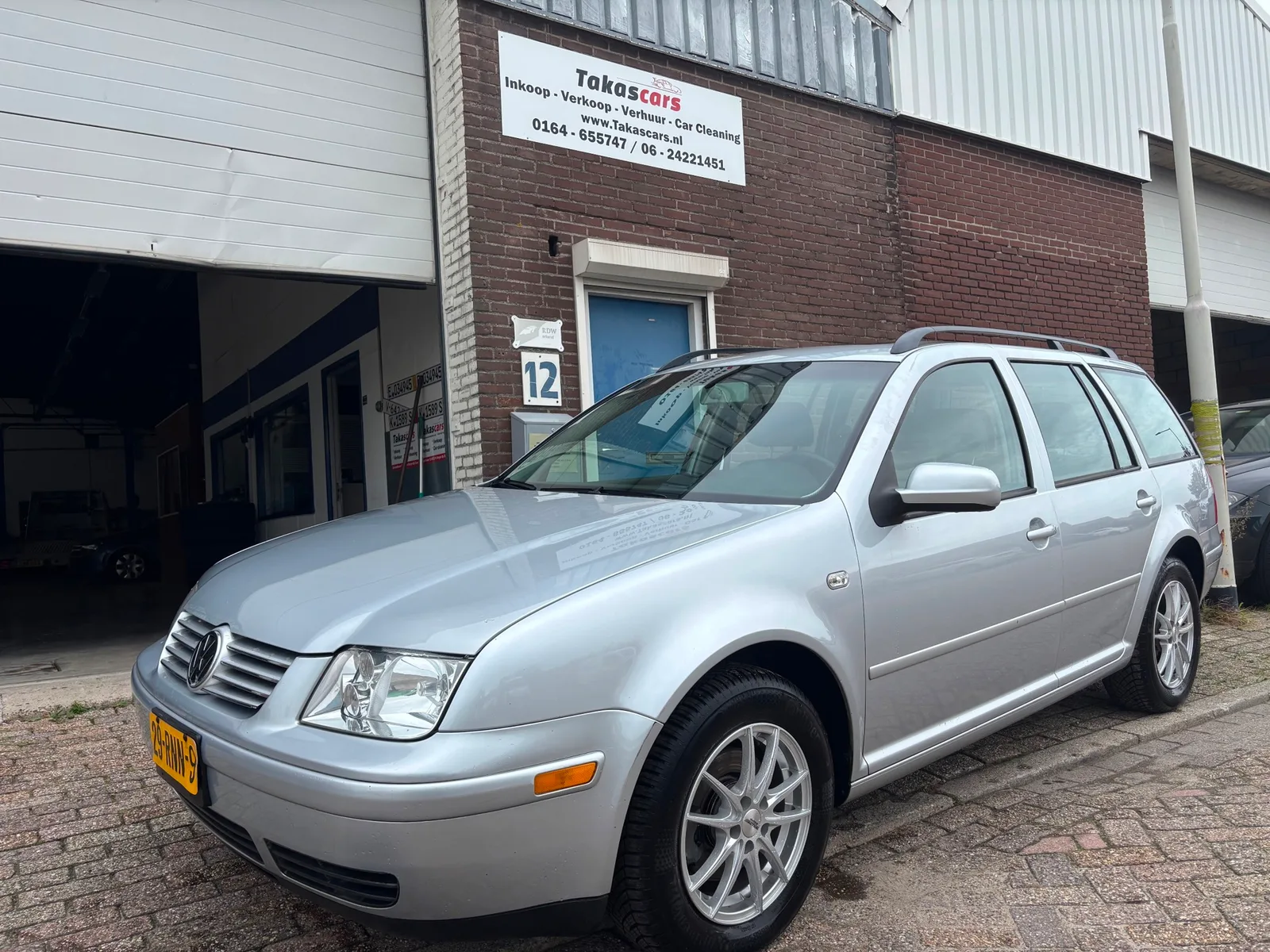 Volkswagen Jetta (2005) — foto 1