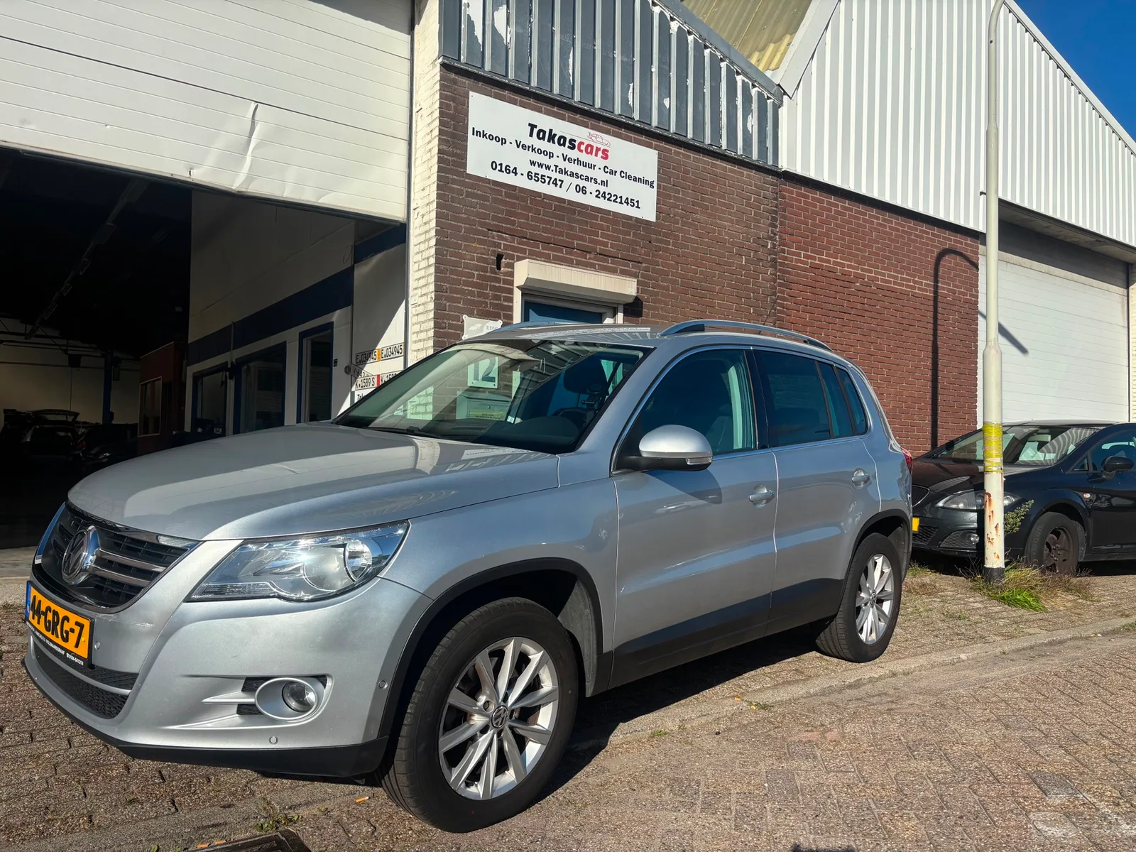 Volkswagen Tiguan (2008) — foto 1