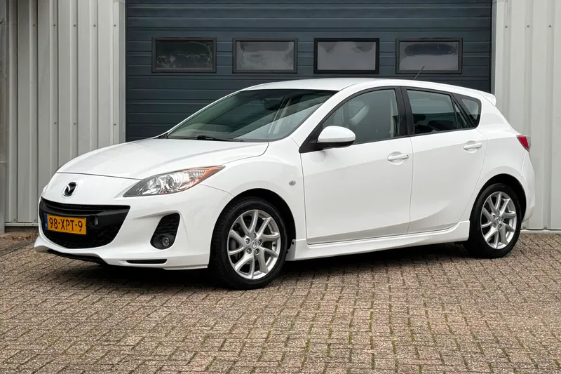 Mazda 3 (2012)
