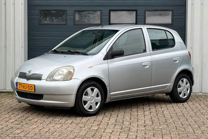 Toyota Yaris (2001)