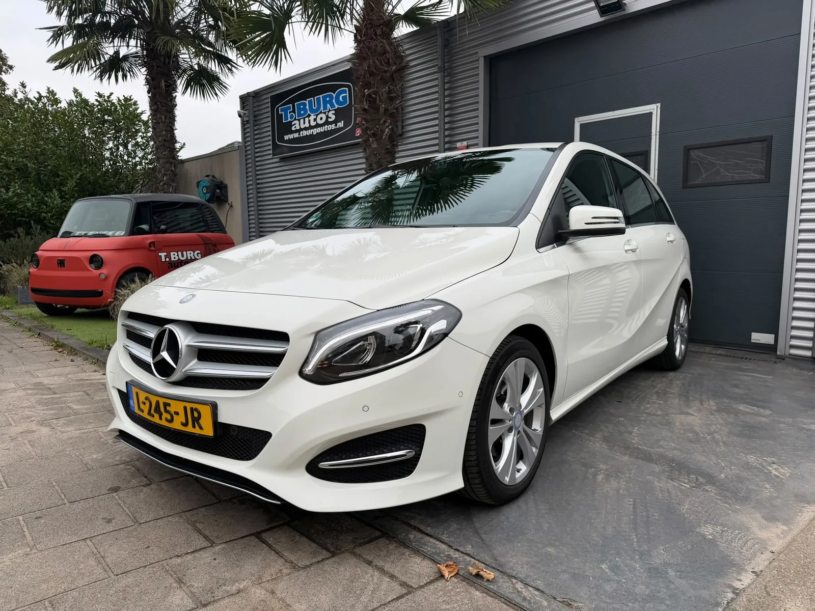 Mercedes-Benz B-Klasse (2015) — foto 1