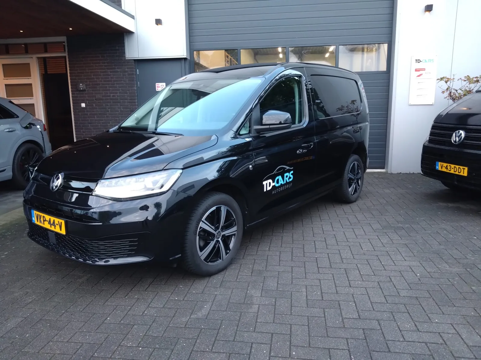 Volkswagen Caddy (2021) — foto 1