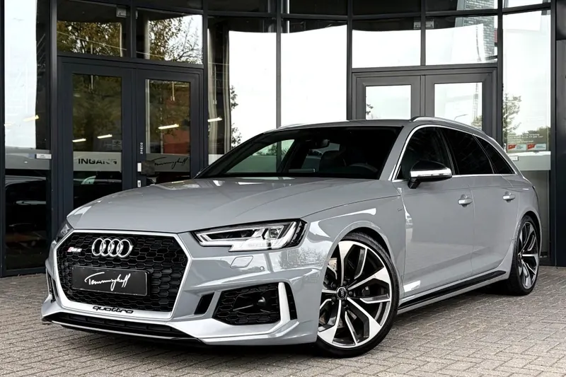 Audi RS 4 (2018)